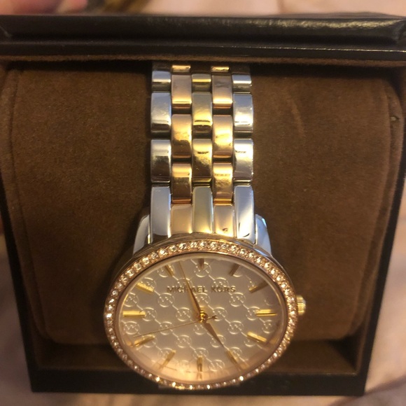 Michael Kors ladies watch main image 5